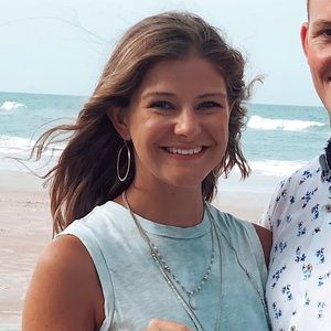 Meet your Posher, Bailey